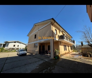 PALESTRINA APPARTAMENTO DA RISTRUTTURARE